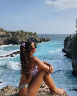 Paula Gonu feet photo 8