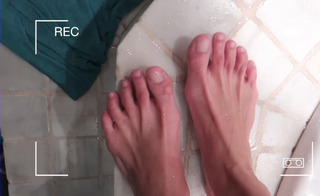 Paula Gonu feet photo 11