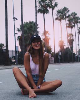 Paula Gonu feet photo 13