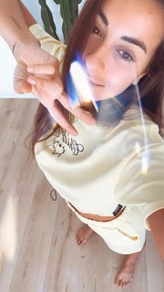 Paula Gonu feet photo 16