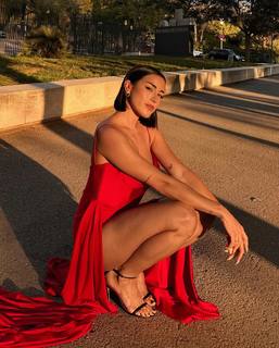 Paula Gonu feet photo 20