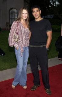 Paula Marshall feet photo 2