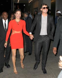 Paula Patton feet photo thumbnail