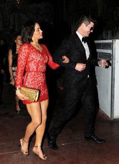 Paula Patton feet photo thumbnail