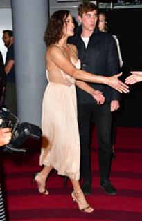 Paula Patton feet photo thumbnail