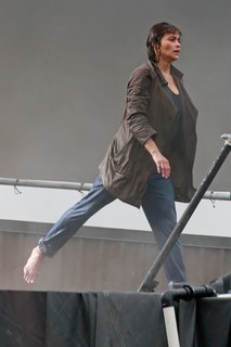Paula Patton feet photo thumbnail