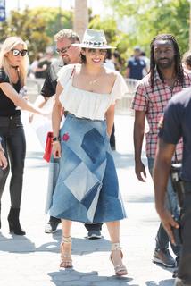 Paula Patton feet photo thumbnail