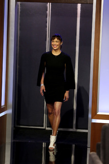 Paula Patton feet photo thumbnail