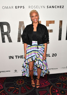 Paula Patton feet photo thumbnail