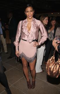 Paula Patton feet photo thumbnail