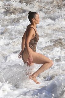 Paula Patton feet photo thumbnail