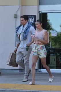 Paula Patton feet photo thumbnail