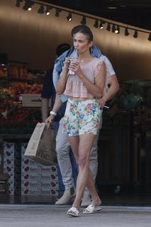 Paula Patton feet photo thumbnail