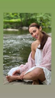 Paula Patton feet photo thumbnail