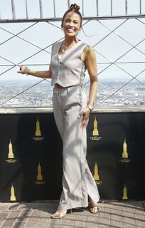 Paula Patton feet photo thumbnail