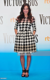 Paula Prendes feet photo 2
