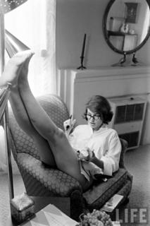 Paula Prentiss feet photo 8