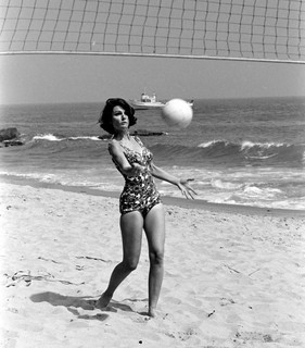 Paula Prentiss feet photo 1