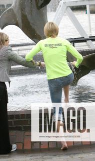 Paula Radcliffe feet photo 7