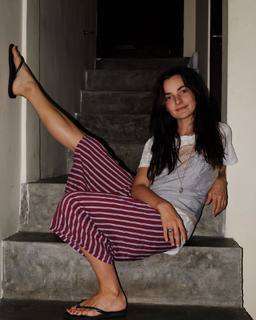 Paula Schramm feet photo 8
