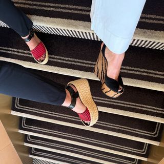 Paula Taylor feet photo 1