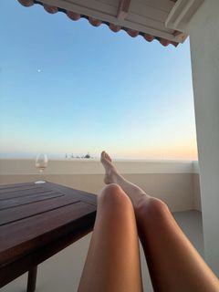 Paula Taylor feet photo 12