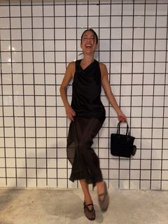 Paula Taylor feet photo 3