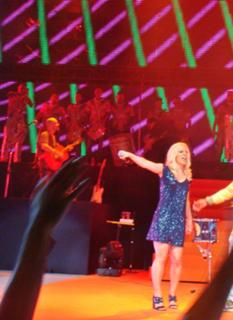 Paula Toller feet photo 7