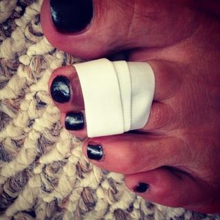 Paula Trickey feet photo 6