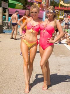 Paula Tumala feet photo 7