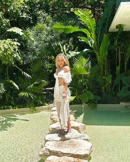 Paula Von Sperling feet photo 10