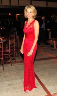 Paula Zahn feet photo 1