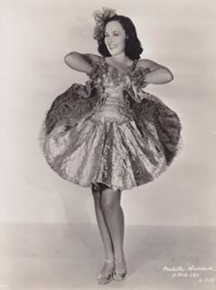 Paulette Goddard feet photo 10
