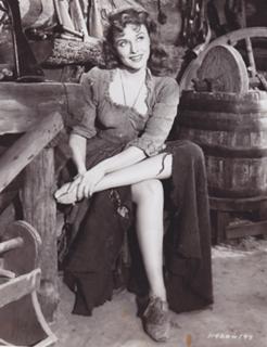 Paulette Goddard feet photo 4