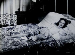 Paulette Goddard feet photo 2