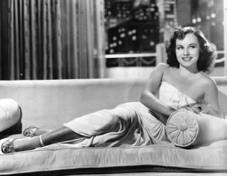 Paulette Goddard feet photo 1