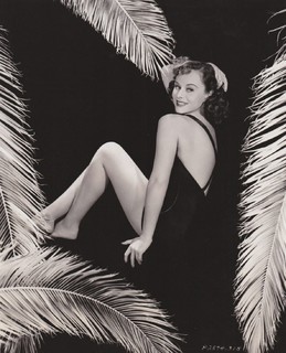 Paulette Goddard feet photo 15