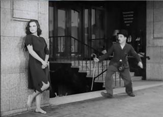 Paulette Goddard feet photo 2