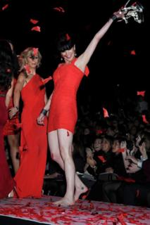 Pauley Perrette feet photo thumbnail