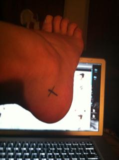 Pauley Perrette feet photo thumbnail