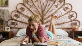 Paulina Gaitan feet photo thumbnail