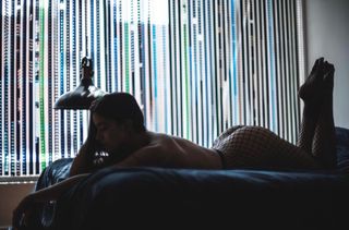 Paulina Gaitan feet photo thumbnail