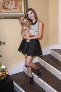 Paulina Goto feet photo thumbnail