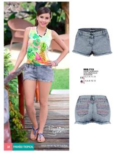 Paulina Goto feet photo thumbnail