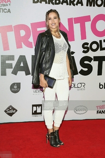 Paulina Goto feet photo thumbnail