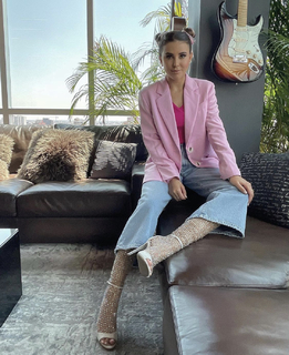 Paulina Goto feet photo thumbnail