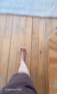 Paulina Goto feet photo thumbnail