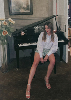 Paulina Goto feet photo thumbnail