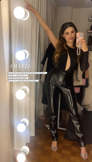 Paulina Goto feet photo thumbnail