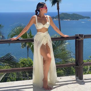 Paulina Goto feet photo thumbnail